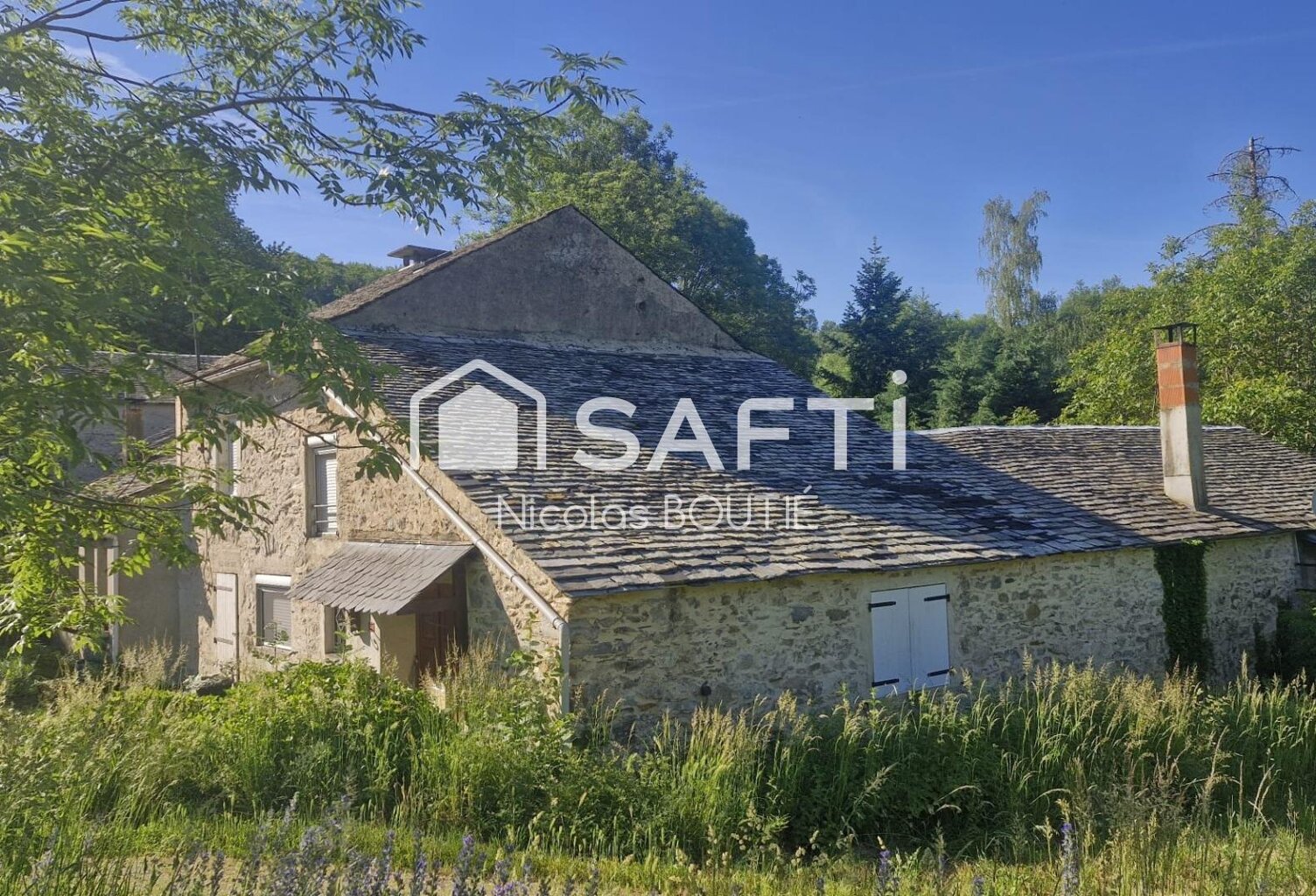 Maison de campagne avec terrain — photo 1