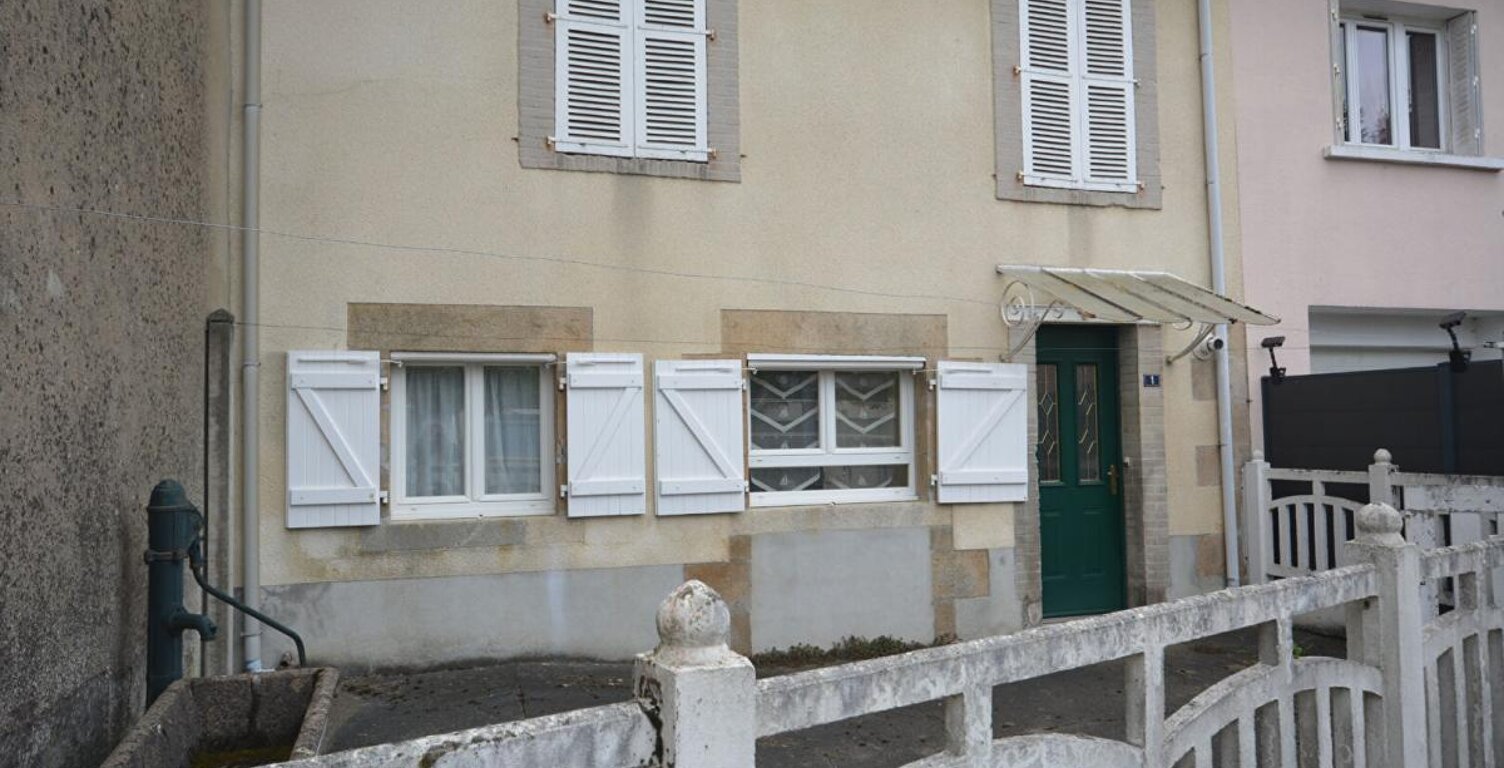 Maison de ville à COUZEIX 87270 — photo 1