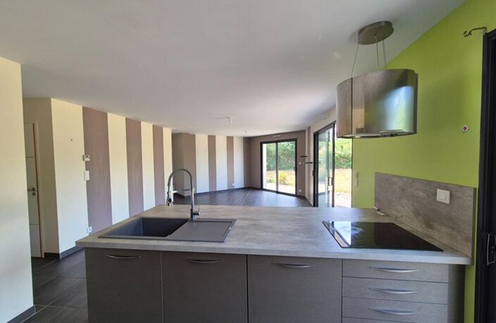 TRES BELLE MAISON CONTEMPORAINE DE PLAIN PIED de 112 m2 réalisée en 2018 dans le Finistère en limite du Morbihan - (2 min de Spézet, 10 min de Gourin - 10 min de Châteauneuf du Faou) — photo 5