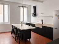Immeuble de 7 pièces de 218,5 m² à Carcassonne — photo 2