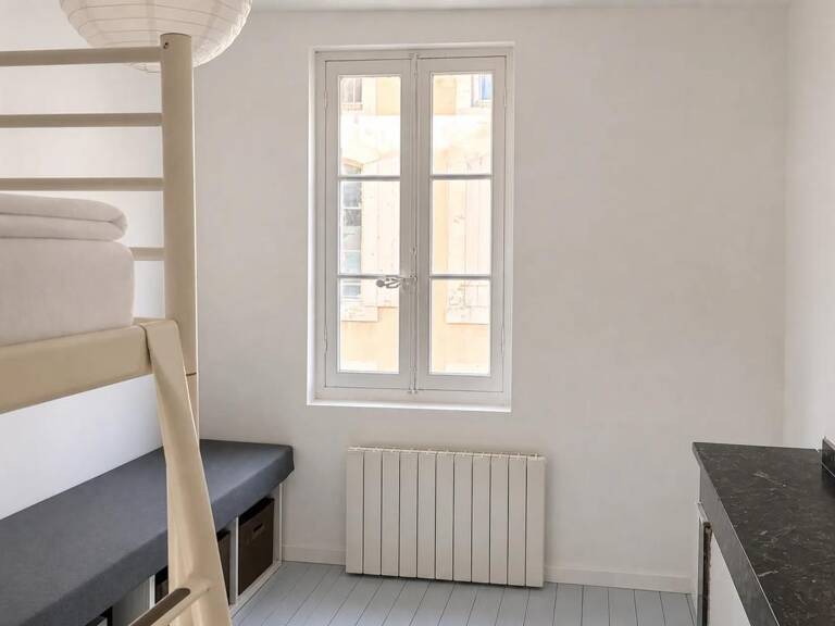 Immeuble de 7 pièces de 218,5 m² à Carcassonne — photo 1