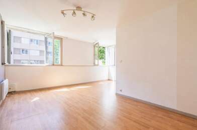 Appartement 3 pièces 275000 €