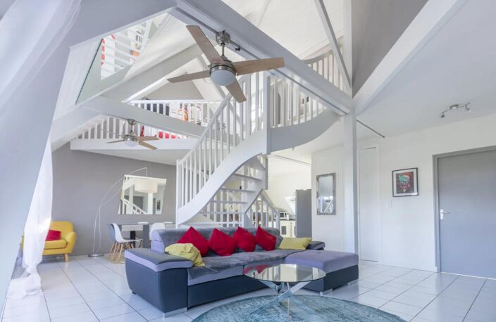 Appartement duplex de 4 pièces de 74,49 m² à Nantes — photo 3