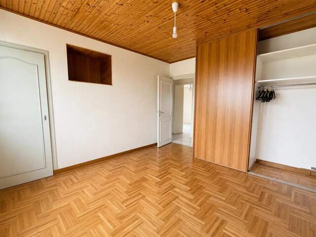 Appartement de 5 pièces de 93 m² à Les Herbiers — photo du bien