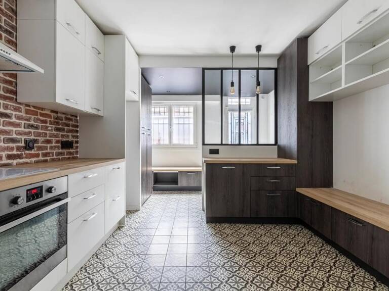 Appartement de 4 pièces de 83 m² à Paris — photo 1