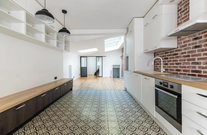 Appartement de 4 pièces de 83 m² à Paris — photo 3
