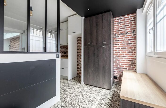 Appartement de 4 pièces de 83 m² à Paris — photo 4