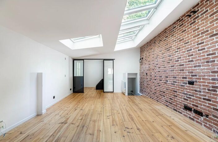 Appartement de 4 pièces de 83 m² à Paris — photo 2