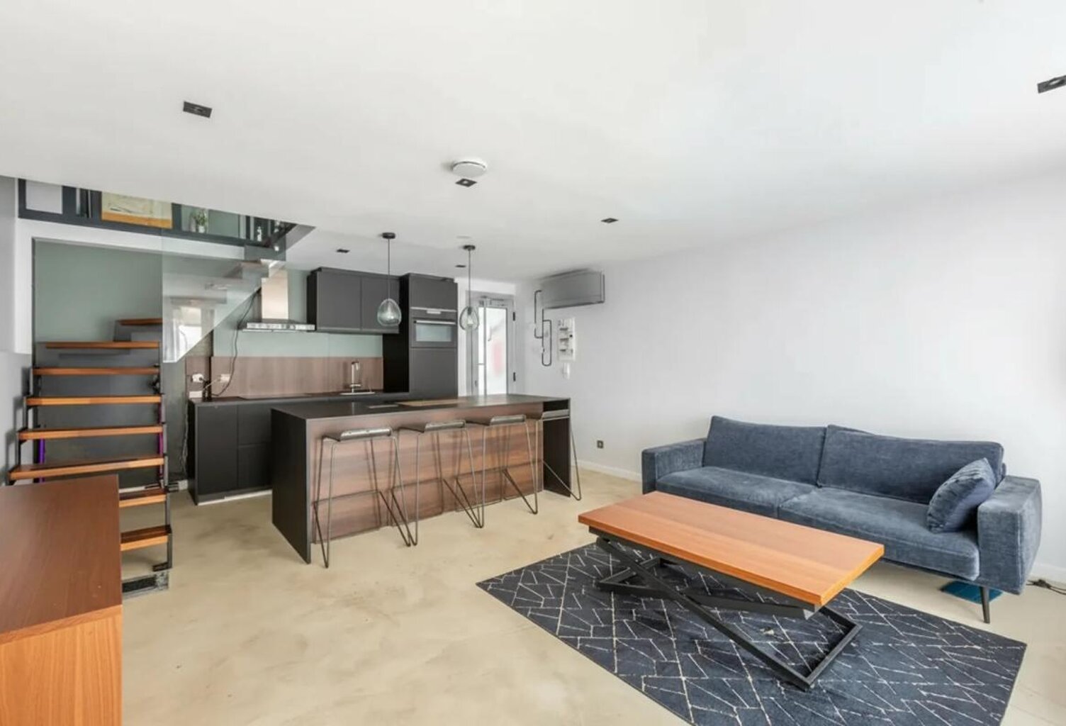 Lofts d’architecte communicants avec espace spa haut de gamme – — photo 1