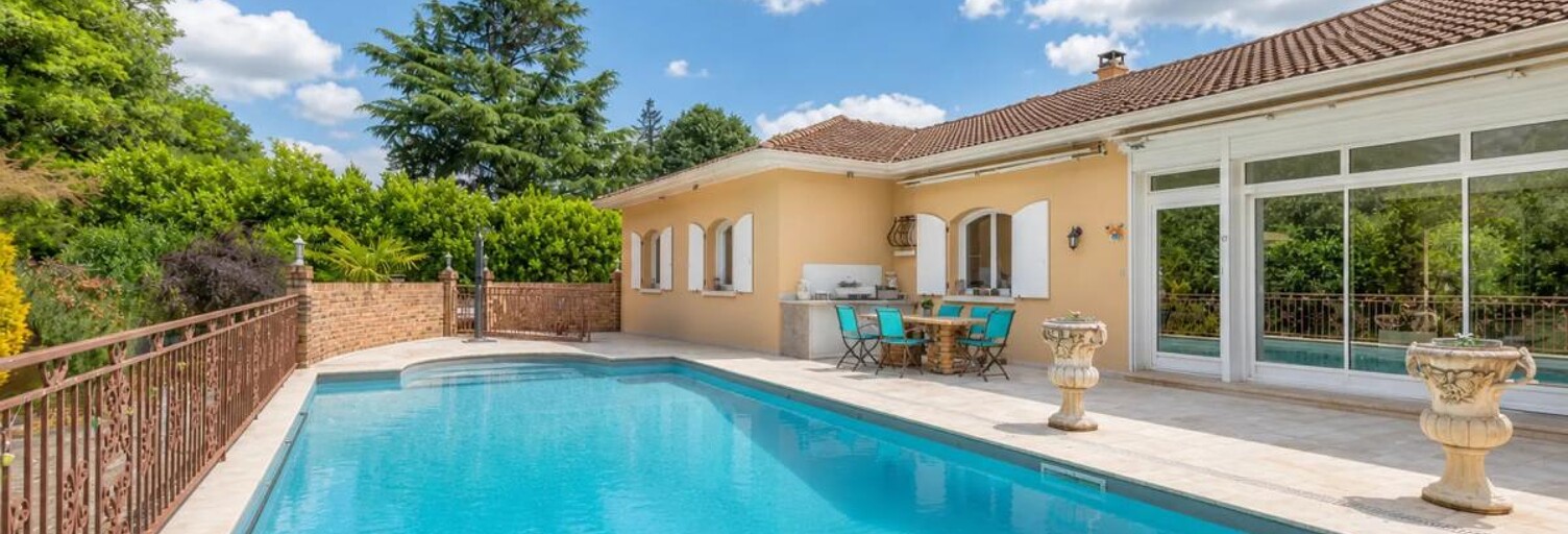 Maison 13 Pièces 264 m² à vendre à Saint-Priest (69800)