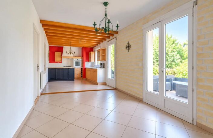Grande maison 5 chambres avec sous-sol total centre Bois d’Arcy — photo 4
