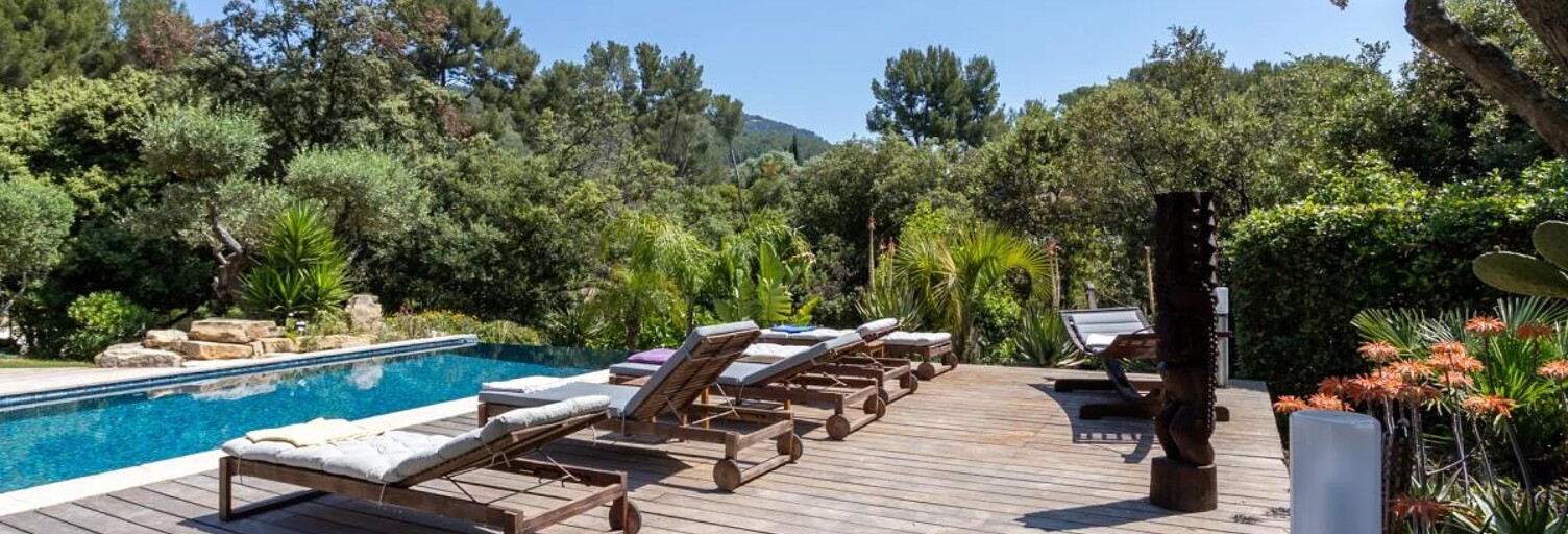 Maison 8 Pièces 235 m² à vendre à Sanary-sur-Mer (83110)