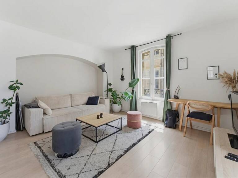 Appartement de 2 pièces de 45 m² à Bordeaux — photo 1