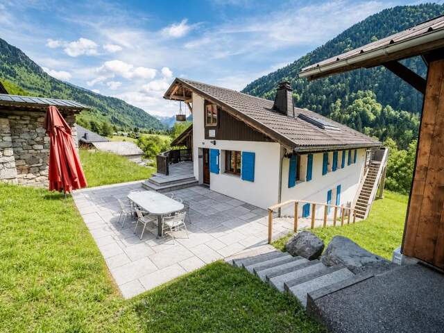Maison de 6 pièces de 193 m² à Saint-Jean-d’Aulps — photo du bien