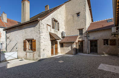 Maison 9 pièces 530000 €