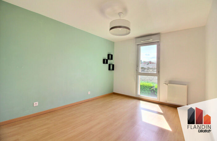 FRANCHEVILLE - Appartement T3 de 60,56 m2 avec balcon, garag — photo 3