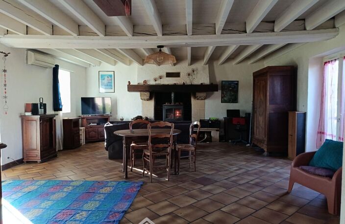 Maison de village - 207m² - Sainte-Flaive-des-Loups — photo 2