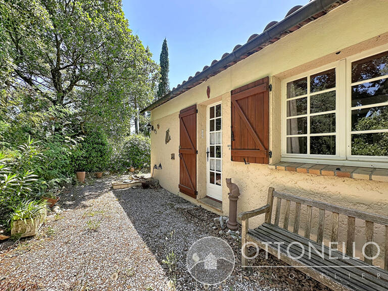 Maison Roquebrune Sur Argens 2 pièces 38 m2 sur 370 m2 de terrain — photo 1