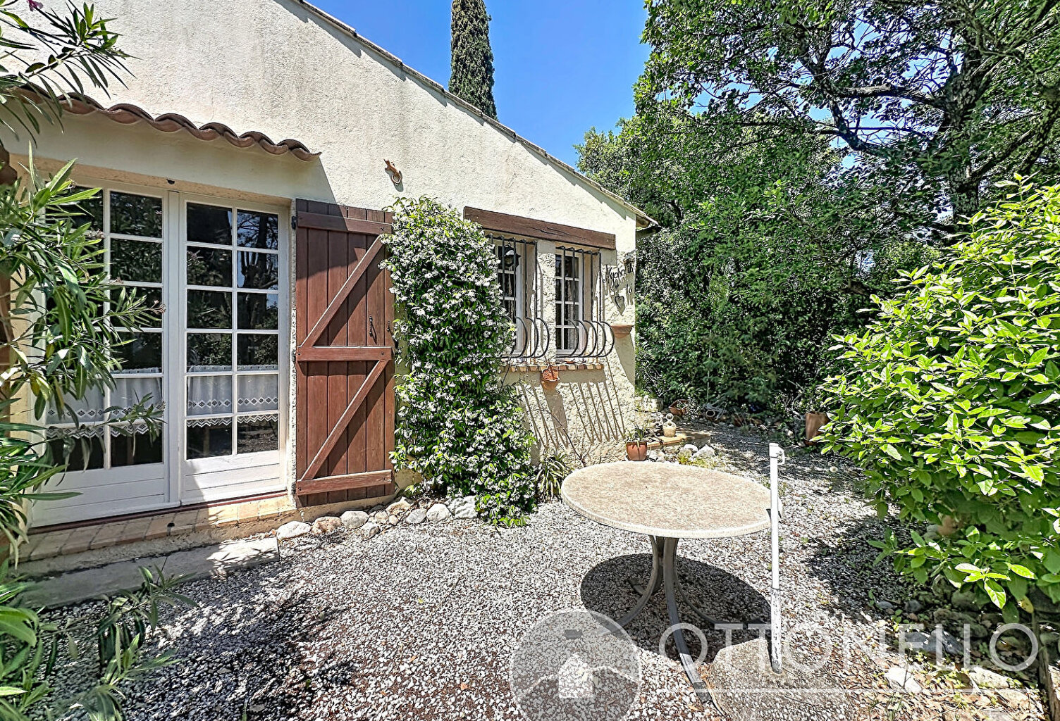 Maison Roquebrune Sur Argens 2 pièces 38 m2 sur 370 m2 de terrain — photo 1