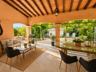 Villa de 165m2 avec piscine 2 garages abri voitures et proche des plages, aux Issambres — photo 4