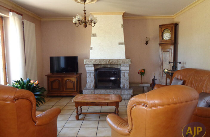 Maison Plumelec 7 pièce(s) 130 m2 — photo 4