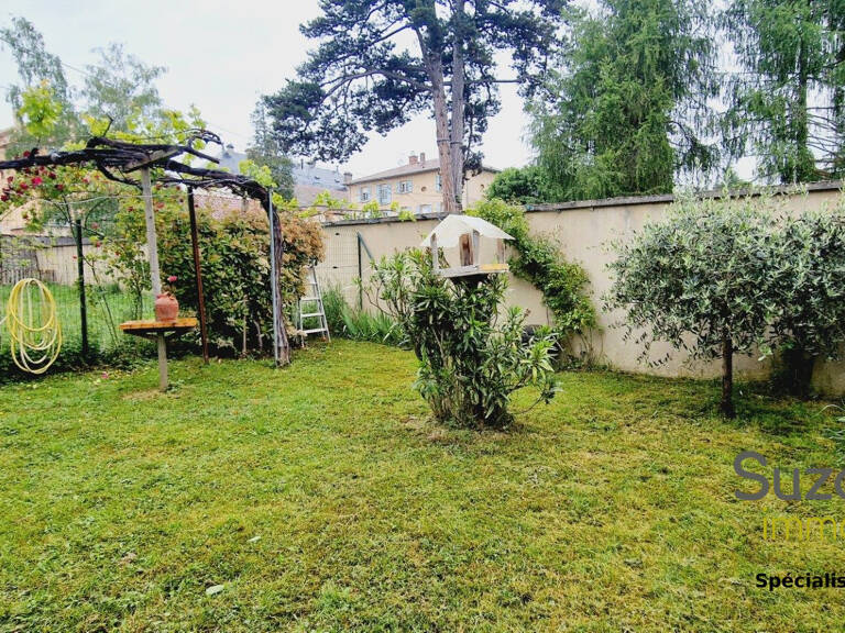 RIVES rue de la République maison avec jardin — photo 1