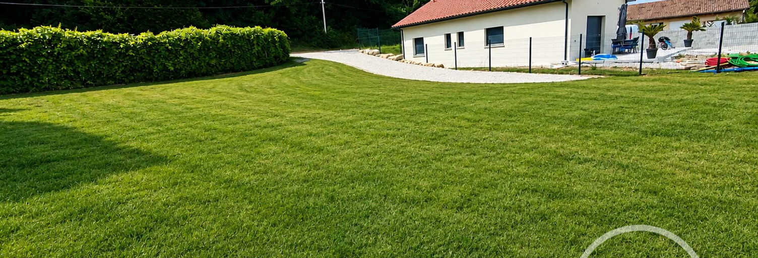 Terrain  587 m² à vendre à Savas-Mépin (38440)