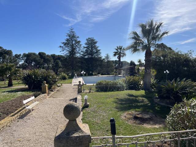 SUPERBE T4 REZ DE JARDIN dans résidence avec PISCINE — photo du bien