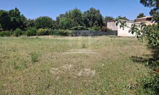 Terrain  1028 m² à vendre à Sorgues (84700)