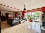 Grande maison de caractère avec nombreuses possibilités. — photo 3