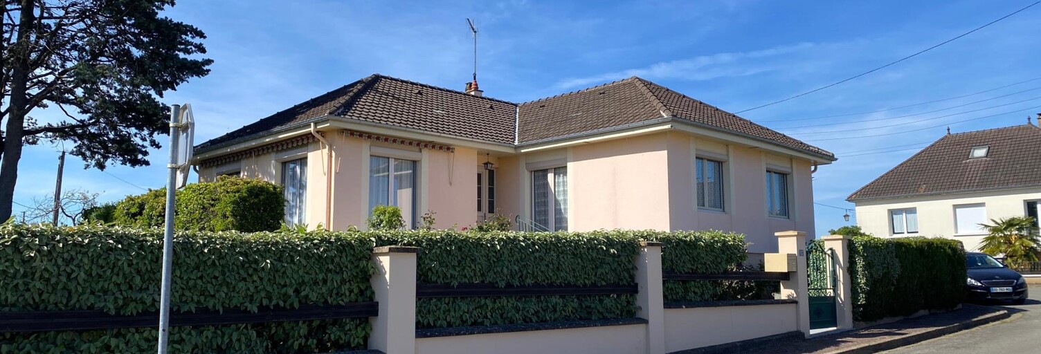 Maison 6 Pièces 101 m² à vendre à Fresnay-sur-Sarthe (72130)