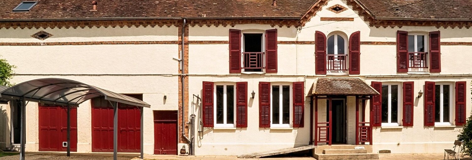 Maison 11 Pièces 335 m² à vendre à Étigny (89510)