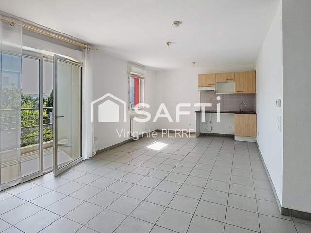 APPARTEMENT 3 PIECES TERRASSE ET PARKING - 60M2 - ROYAN (17200) — photo du bien
