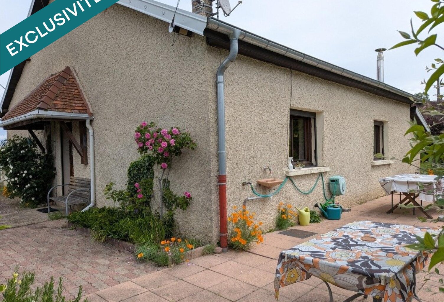 Maison familiale de 108 m² à Chamblay ( JURA), 3 chambres avec terrain — photo 1