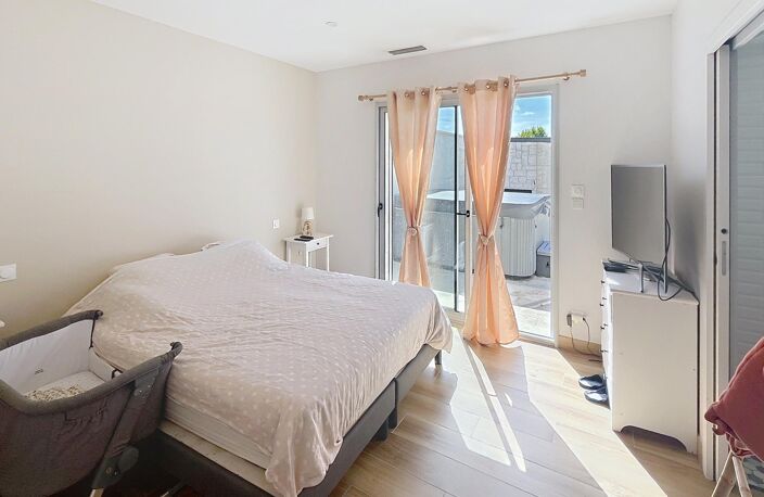 Maison plein pied 140m2 avec piscine — photo 4