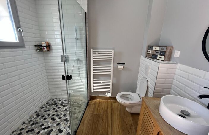 Maison plein pied 140m2 avec piscine — photo 5