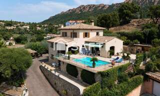 Maison 7 Pièces 224 m² à vendre à Saint-Raphaël (83530)
