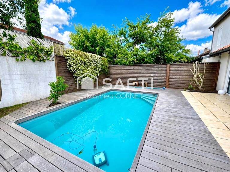 Maison de 148m2 à Caudéran Primrose avec garage et piscine — photo 1