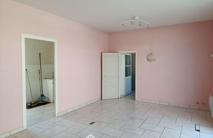 Maison de ville - 195m² - Nieul-le-Dolent — photo 3