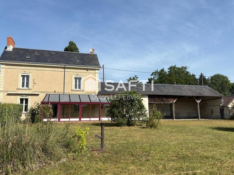 Maison avec dépendances et beau potentiel — photo 1