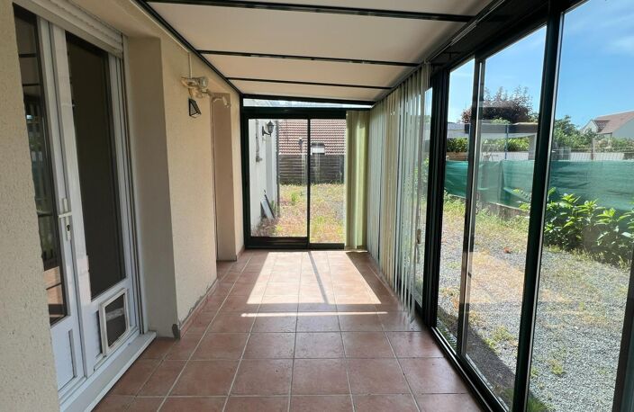 Gros potentiel et bon emplacement pour cette maison avec vie de plain-pied possible + étage à finir d'aménager + volumes en + — photo 5