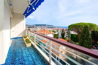 Appartement 4 pièces 2980 €