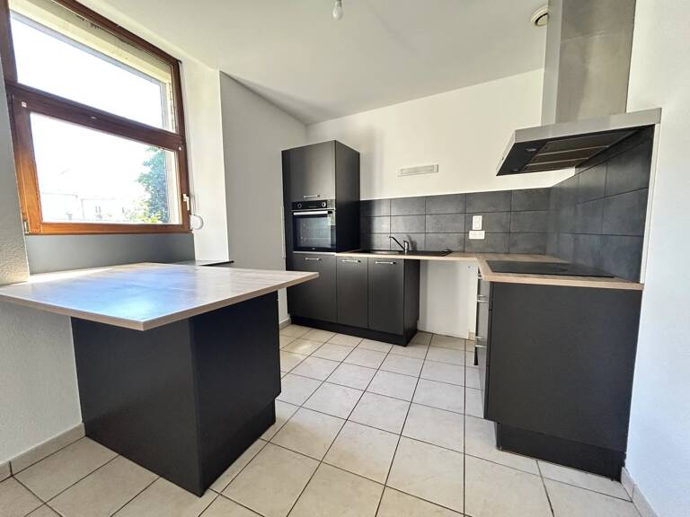 Appartement lumineux, 2 pièces, 60 m² à Saint-Dié — photo 1