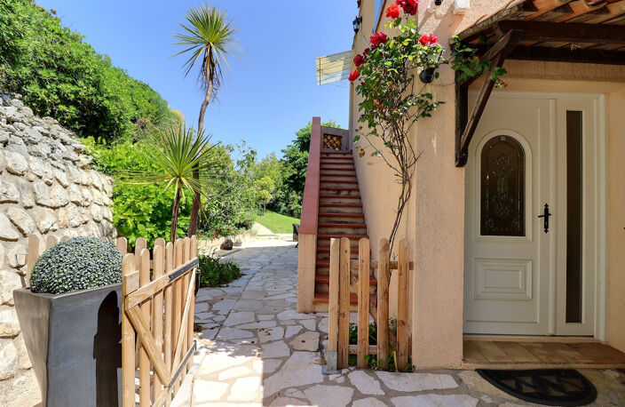Maison 184 m2 avec piscine et vue — photo 4
