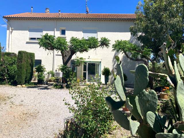 Appartement en rez-de-jardin — photo du bien