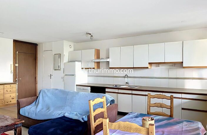 Bel appartement 3 chambres avec balcon dans un cadre verdoyant — photo 3