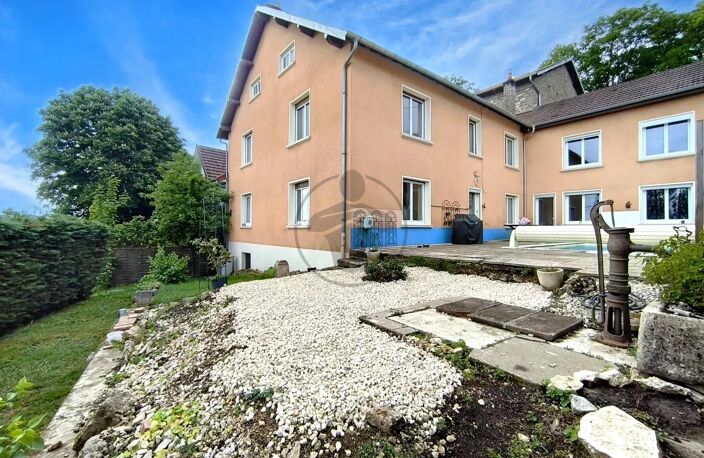 Maison spacieuse avec grande dépendance — photo 2