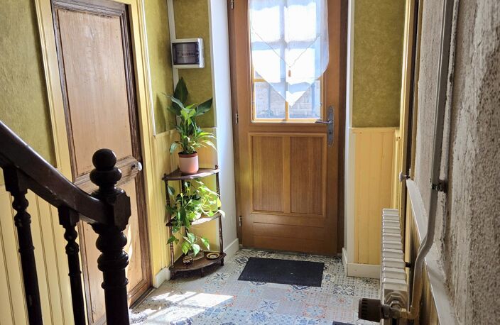 Vente Maison de ville 4 pièces — photo 2