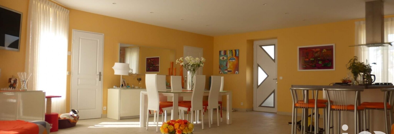Maison 6 Pièces 160 m² à vendre à Saint-Mathurin (85150)