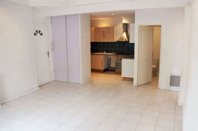 Appartement 3 pièces 800 €
